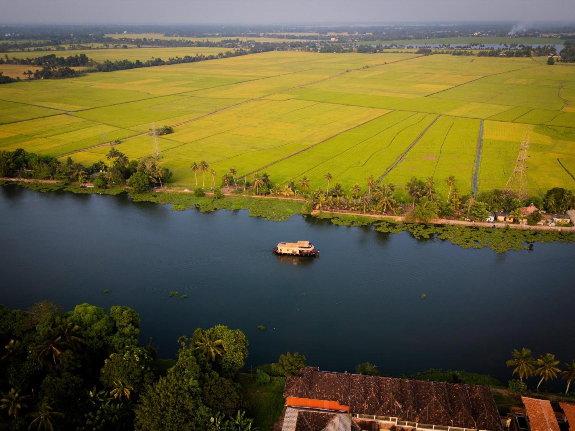 Why Not Houseboat Alappuzha